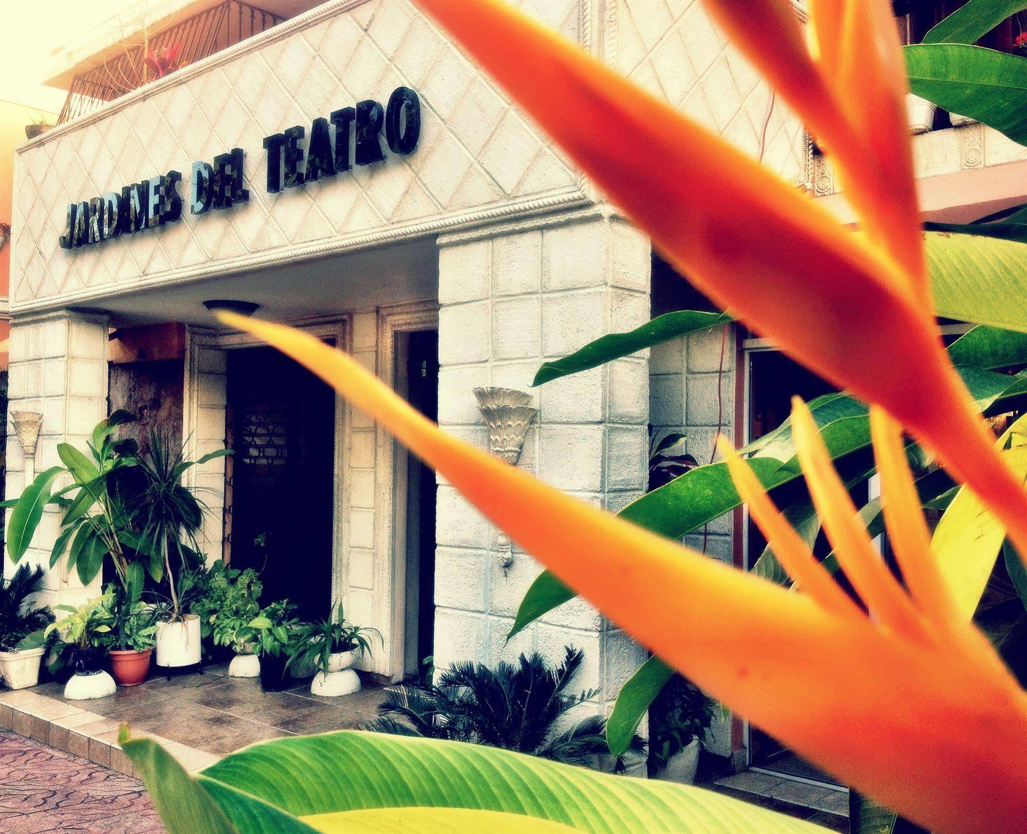 Jardines Del Teatro Hotel Santo Domingo Exterior foto